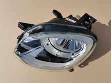 Load image into Gallery viewer, Frontscheinwerfer Renault Twingo III 260602593R Links Scheinwerfer Headlight SCH1779898657ja
