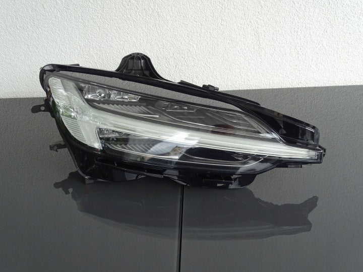 Frontscheinwerfer Volvo V60 I S60 III 32314191 22025902 Rechts Headlight SCH1781610407uv
