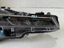 Laden Sie das Bild in den Galerie-Viewer, Frontscheinwerfer Toyota Corolla Hatchback OYT26645 Rechts Headlight SCH1782374281zn
