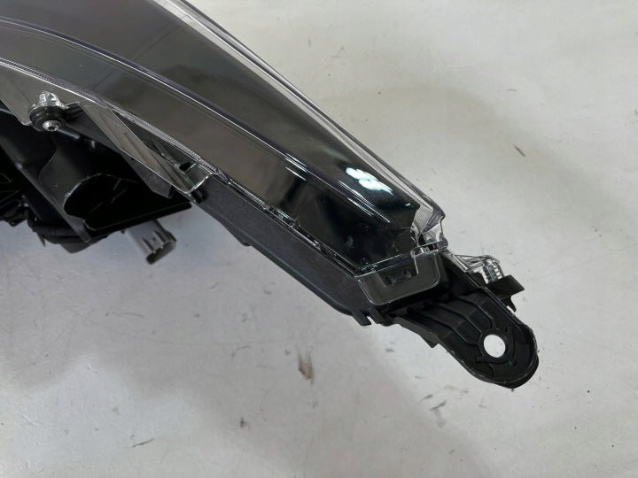 Frontscheinwerfer Toyota Corolla Hatchback OYT26645 Rechts Headlight SCH1782374281zn