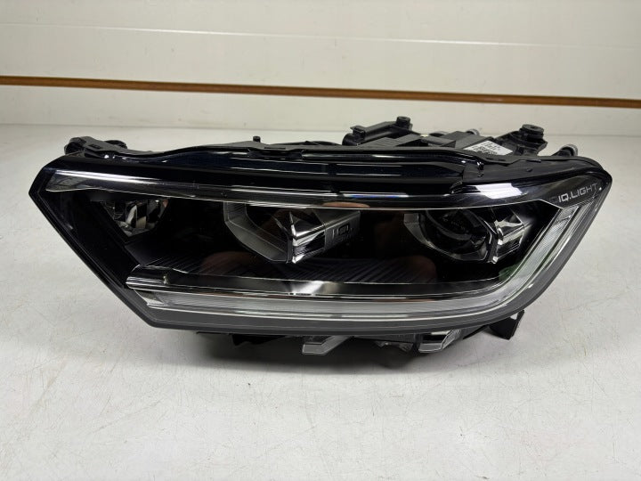 Frontscheinwerfer VW T-Roc 2GA941035AR Links Scheinwerfer Headlight SCH1786564259nt