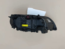 Laden Sie das Bild in den Galerie-Viewer, Frontscheinwerfer Volvo Xc70 31420013 Links Scheinwerfer Headlight SCH1786916920lv