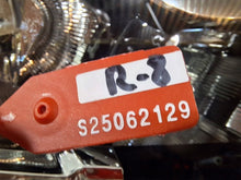 Laden Sie das Bild in den Galerie-Viewer, Frontscheinwerfer Dacia Logan Sandero II 260103529R Rechts Headlight SCH1793416580ys