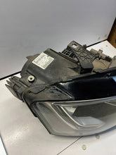 Laden Sie das Bild in den Galerie-Viewer, Frontscheinwerfer Audi A5 8T0941006D Rechts Scheinwerfer Headlight SCH1797573312rp