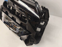 Laden Sie das Bild in den Galerie-Viewer, Frontscheinwerfer Skoda 5LB941010 LED Rechts Scheinwerfer Headlight SCH1798134238uq