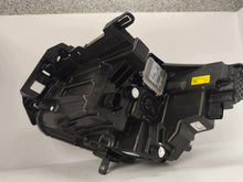 Laden Sie das Bild in den Galerie-Viewer, Frontscheinwerfer Skoda 5LB941010 LED Rechts Scheinwerfer Headlight SCH1798134238uq