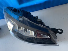 Load image into Gallery viewer, Frontscheinwerfer Seat Ibiza I 6F1941006F LED Rechts Scheinwerfer Headlight SCH1802519864nz
