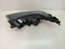 Laden Sie das Bild in den Galerie-Viewer, Frontscheinwerfer Ssangyong Tivoli ZGM92161020 Rechts Scheinwerfer Headlight SCH1803094566ad