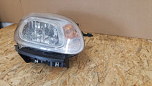 Laden Sie das Bild in den Galerie-Viewer, Frontscheinwerfer Fiat Panda 00521935530 Rechts Scheinwerfer Headlight SCH1805404130va