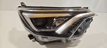 Load image into Gallery viewer, Frontscheinwerfer Toyota W3049K02 LED Rechts Scheinwerfer Headlight SCH1808955413ne