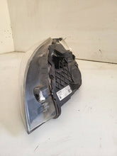 Laden Sie das Bild in den Galerie-Viewer, Frontscheinwerfer Volvo V40 31677025 Rechts Scheinwerfer Headlight SCH1813635858tp