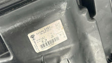 Laden Sie das Bild in den Galerie-Viewer, Frontscheinwerfer Mercedes-Benz A2128200161 Links Scheinwerfer Headlight SCH1815934284hc