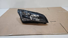 Laden Sie das Bild in den Galerie-Viewer, Frontscheinwerfer Skoda III 3V1941016 LED Rechts Scheinwerfer Headlight SCH1817021149xa