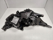 Laden Sie das Bild in den Galerie-Viewer, Frontscheinwerfer Nissan Qashqai III J12 26060HN25A Links Scheinwerfer Headlight SCH1821315247ev
