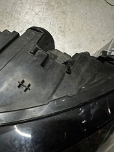 Laden Sie das Bild in den Galerie-Viewer, Frontscheinwerfer Cupra Ateca 576941032B Links Scheinwerfer Headlight SCH1821958382tt