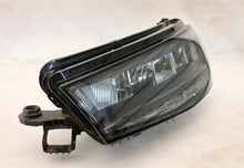 Laden Sie das Bild in den Galerie-Viewer, Frontscheinwerfer Skoda Fabia IV 6VB941015 Links Scheinwerfer Headlight SCH1822763279em
