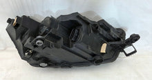 Laden Sie das Bild in den Galerie-Viewer, Frontscheinwerfer Skoda Fabia IV 6VB941015 Links Scheinwerfer Headlight SCH1822763279em