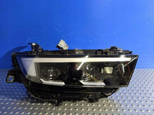 Laden Sie das Bild in den Galerie-Viewer, Frontscheinwerfer Opel Astra L 9840160780 Rechts Scheinwerfer Headlight SCH1824398914ve