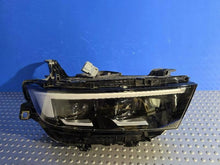 Laden Sie das Bild in den Galerie-Viewer, Frontscheinwerfer Opel Astra L 9840160780 Rechts Scheinwerfer Headlight SCH1824398914ve