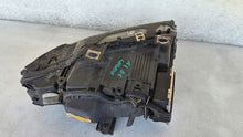 Laden Sie das Bild in den Galerie-Viewer, Frontscheinwerfer Audi A4 B6 8H0941003D Xenon Links Scheinwerfer Headlight SCH1827475942uw