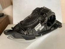 Laden Sie das Bild in den Galerie-Viewer, Frontscheinwerfer BMW 3 030255028214 746063001 Rechts Scheinwerfer Headlight SCH1828870506pm