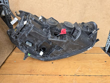 Laden Sie das Bild in den Galerie-Viewer, Frontscheinwerfer Audi A6 C7 4G0941031C Bi-Xenon Links Scheinwerfer Headlight SCH1829658541lh