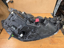 Laden Sie das Bild in den Galerie-Viewer, Frontscheinwerfer Audi A6 C7 4G0941031C Bi-Xenon Links Scheinwerfer Headlight SCH1829658541lh