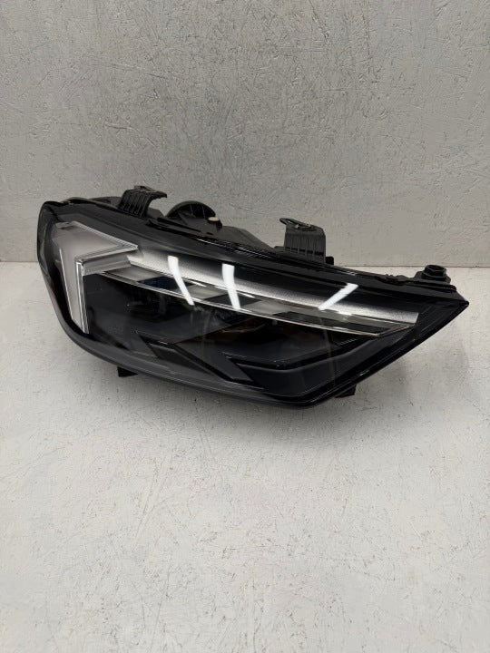 Frontscheinwerfer Audi A1 82A941034D Rechts Scheinwerfer Headlight SCH1831628362sk