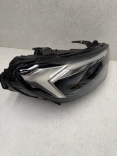 Laden Sie das Bild in den Galerie-Viewer, Frontscheinwerfer Audi A1 82A941034D Rechts Scheinwerfer Headlight SCH1831628362sk