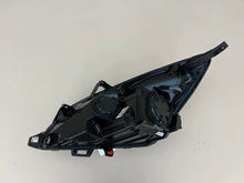 Laden Sie das Bild in den Galerie-Viewer, Frontscheinwerfer Opel Meriva B 13372320 Rechts Scheinwerfer Headlight SCH1832510684he