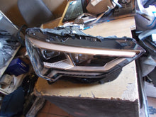 Laden Sie das Bild in den Galerie-Viewer, Frontscheinwerfer Audi Q3 83A941036 Rechts Scheinwerfer Headlight SCH1833670436lc