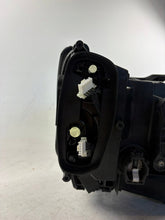 Laden Sie das Bild in den Galerie-Viewer, Frontscheinwerfer Audi Q2 81A941033 LED Links Scheinwerfer Headlight SCH1839800866uw