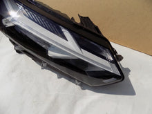 Laden Sie das Bild in den Galerie-Viewer, Frontscheinwerfer Dacia Sandero III 260107978R Rechts Scheinwerfer Headlight SCH1840768571nz