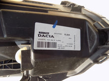 Laden Sie das Bild in den Galerie-Viewer, Frontscheinwerfer Dacia Sandero III 260107978R Rechts Scheinwerfer Headlight SCH1840768571nz