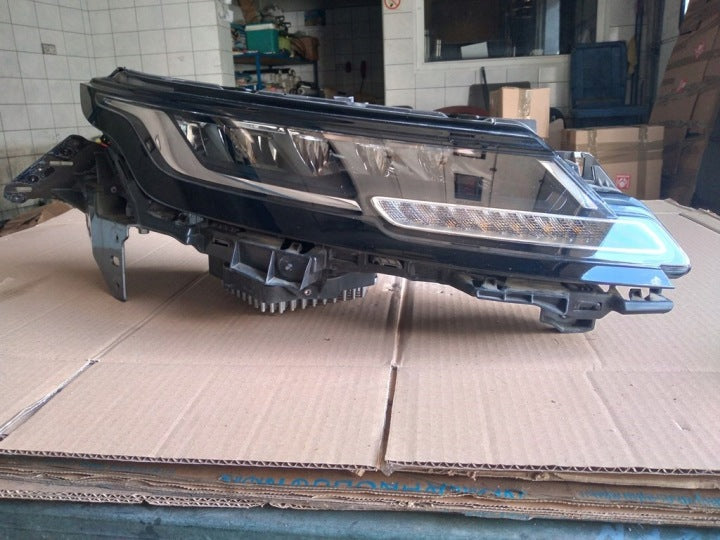 Frontscheinwerfer Rover K8D2-13W029-BE Links Scheinwerfer Headlight SCH1843339048dc