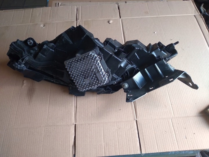 Frontscheinwerfer Rover K8D2-13W029-BE Links Scheinwerfer Headlight SCH1843339048dc
