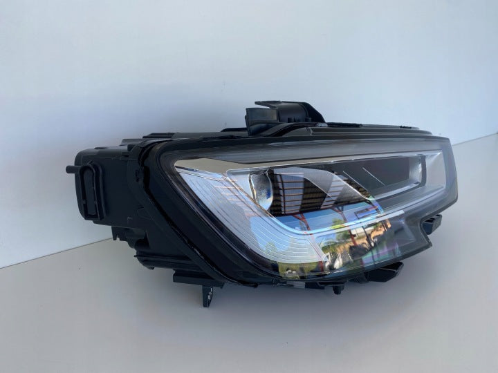 Frontscheinwerfer Audi A3 8VO941784C Rechts Scheinwerfer Headlight SCH1857688527iu