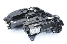 Laden Sie das Bild in den Galerie-Viewer, Frontscheinwerfer BMW 5A32B46 Rechts Scheinwerfer Headlight SCH1863780003cg