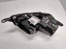 Laden Sie das Bild in den Galerie-Viewer, Frontscheinwerfer Skoda Rapid 5JB941015C Links Scheinwerfer Headlight SCH1876221691ta