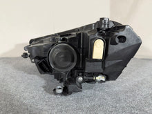 Laden Sie das Bild in den Galerie-Viewer, Frontscheinwerfer Skoda Fabia IV 6VB941016 Rechts Scheinwerfer Headlight SCH1877290410qc