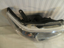Laden Sie das Bild in den Galerie-Viewer, Frontscheinwerfer Toyota Hilux BDS74236 Rechts Scheinwerfer Headlight SCH1878585719lg