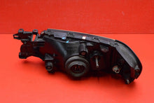 Laden Sie das Bild in den Galerie-Viewer, Frontscheinwerfer Subaru Forester M-1097824- Rechts Scheinwerfer Headlight SCH1881936385tg