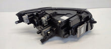 Laden Sie das Bild in den Galerie-Viewer, Frontscheinwerfer VW Tiguan 5NC941082H Ein Satz Scheinwerfer Headlight SCH1887876518ly