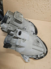 Laden Sie das Bild in den Galerie-Viewer, Frontscheinwerfer Mercedes-Benz Sl R230 A2308207261 Rechts Headlight SCH1890240706so