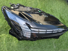 Laden Sie das Bild in den Galerie-Viewer, Frontscheinwerfer Volvo 32450063 Rechts Scheinwerfer Headlight SCH1892831751ib