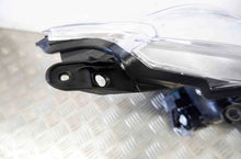 Laden Sie das Bild in den Galerie-Viewer, Frontscheinwerfer Toyota Prius Plus 8107047680 Links Scheinwerfer Headlight SCH1893129993ms