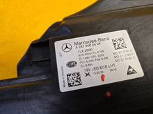 Laden Sie das Bild in den Galerie-Viewer, Frontscheinwerfer Mercedes-Benz W247 A2479064404 LED Rechts Headlight SCH1894453203dh