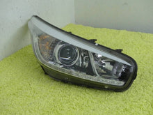 Laden Sie das Bild in den Galerie-Viewer, Frontscheinwerfer Kia Ceed 92102A2220 Rechts Scheinwerfer Headlight SCH1899844033ao