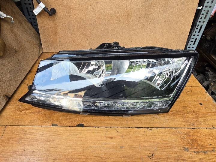 Frontscheinwerfer Skoda Fabia III 6V1941015D Links Scheinwerfer Headlight SCH1901547807gk