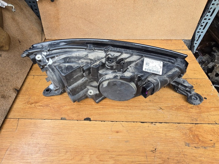 Frontscheinwerfer Skoda Fabia III 6V1941015D Links Scheinwerfer Headlight SCH1901547807gk
